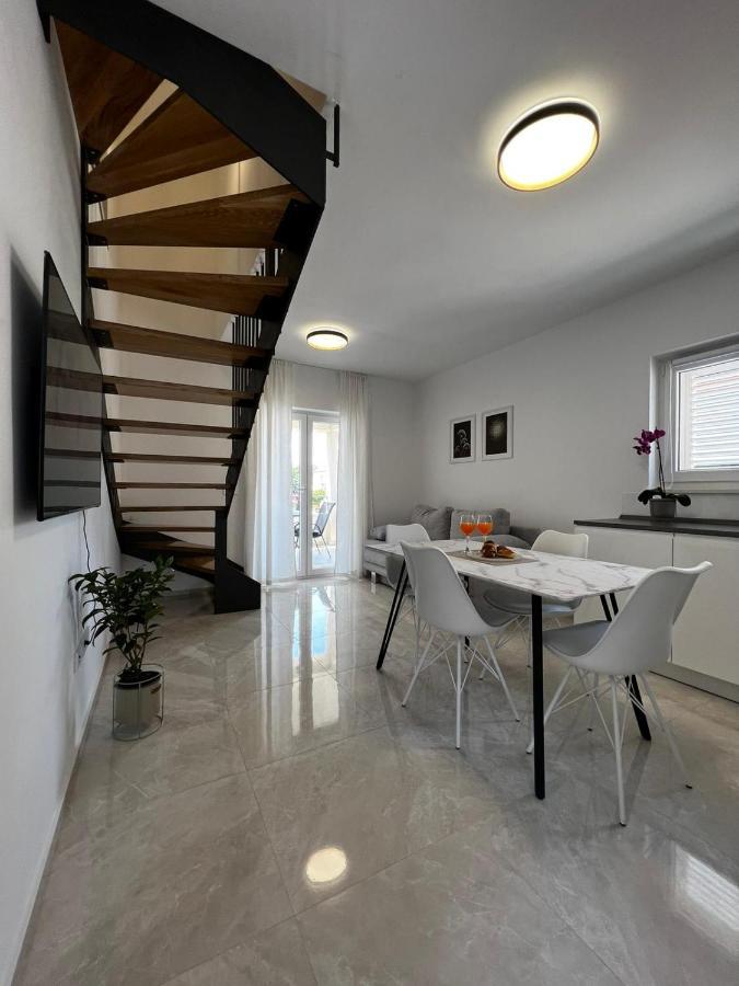 זאדאר Holiday Home Bajlo מראה חיצוני תמונה