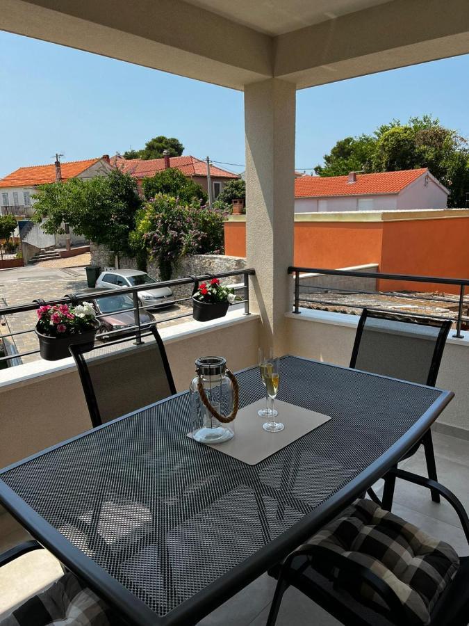זאדאר Holiday Home Bajlo מראה חיצוני תמונה